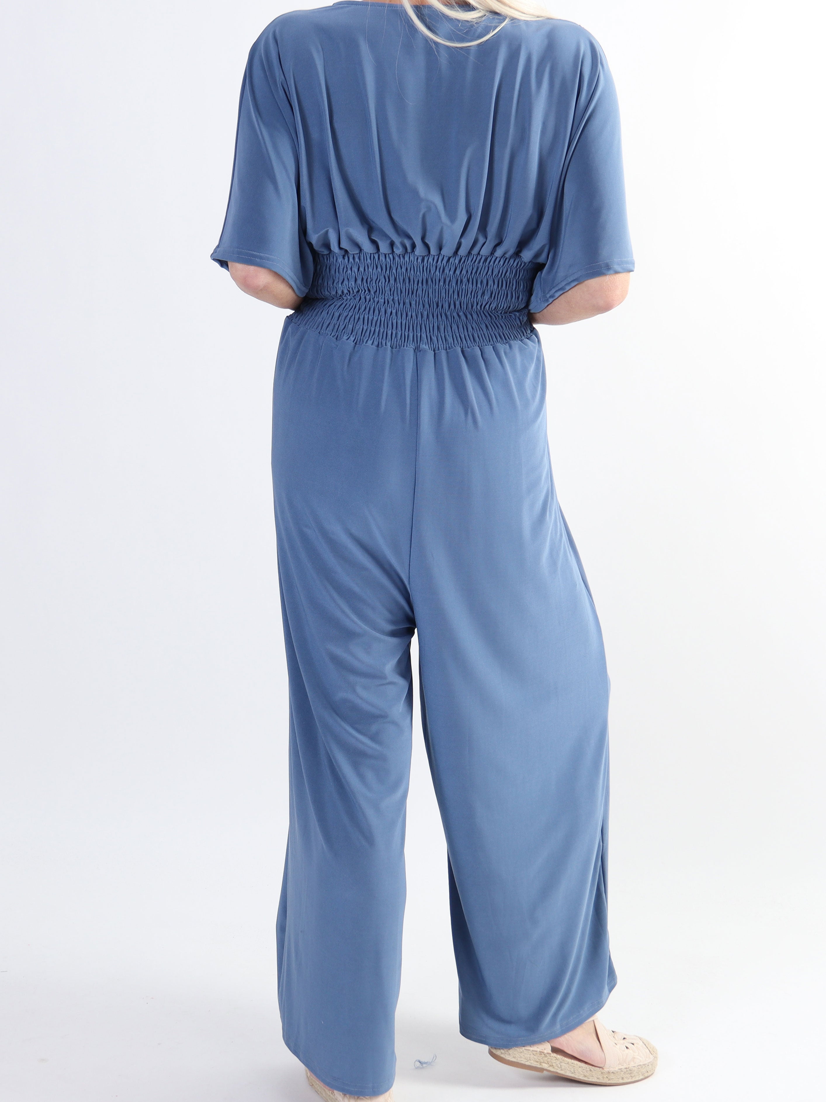 Pams Plain Jumpsuit - Elastisk ensfarvet plus size buksedragt